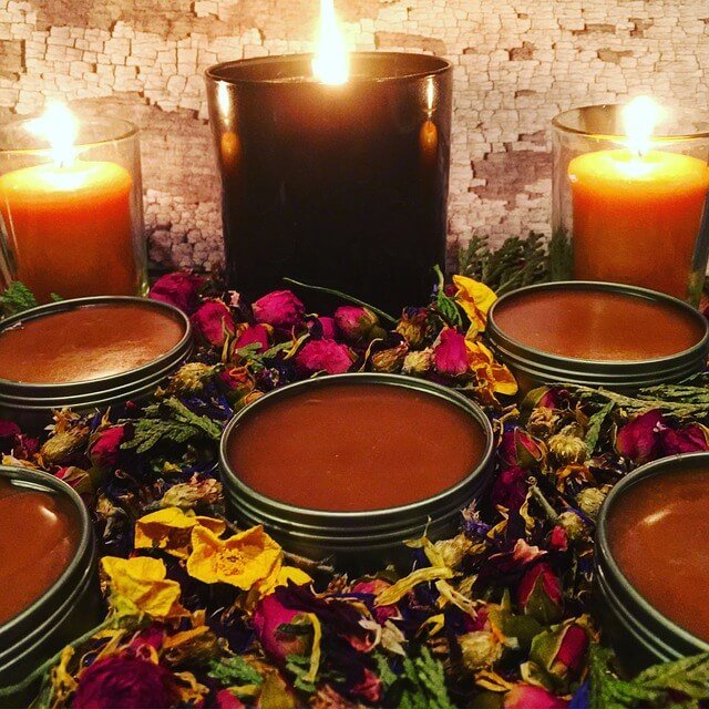 عناية البشرة